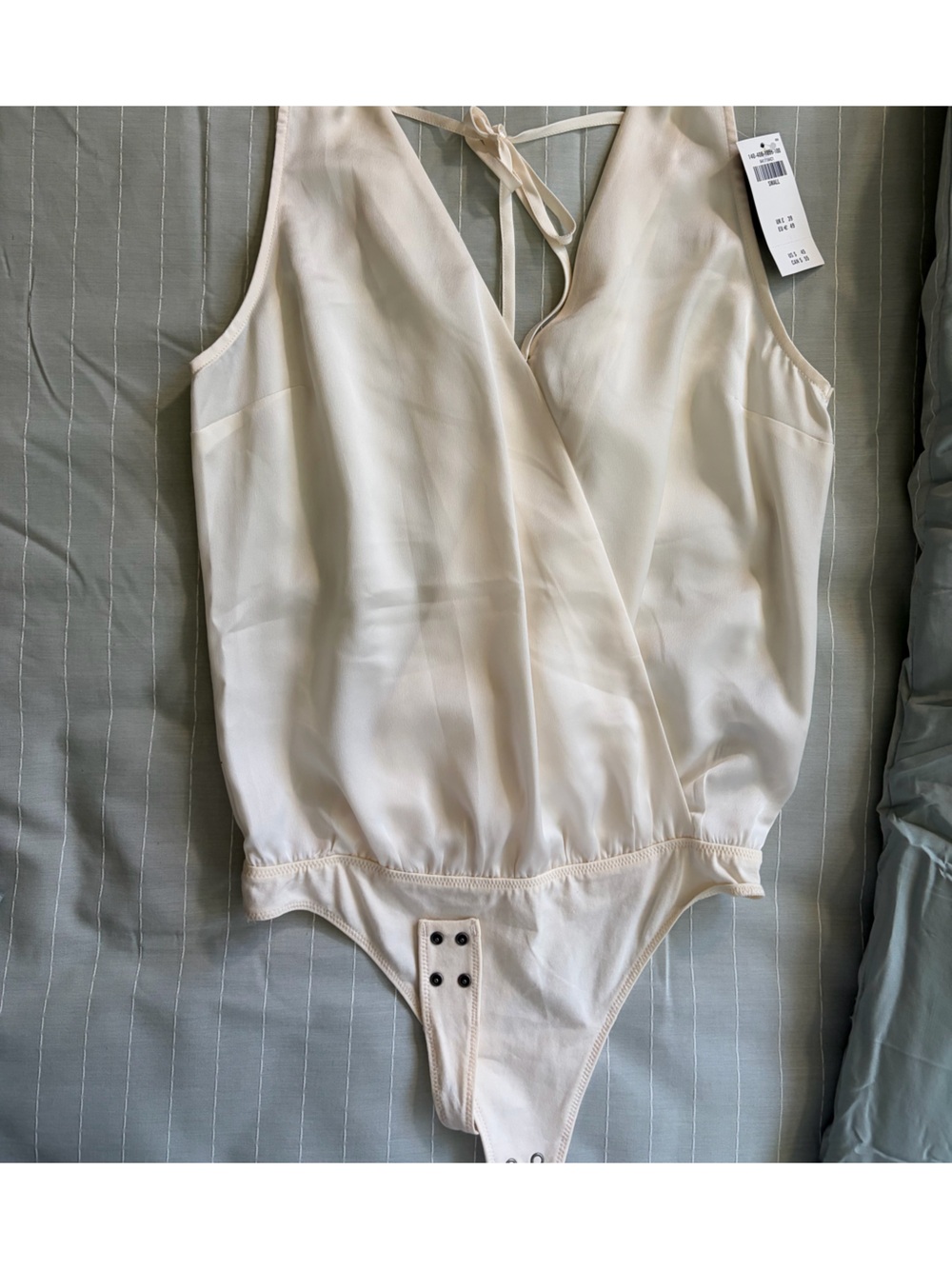 Abercrombie Cream Sleeveless Satin Cami Top